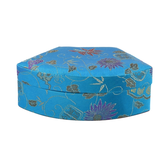 Mini anti tarnish Asian inspired jewelry box - Picture 3 of 5